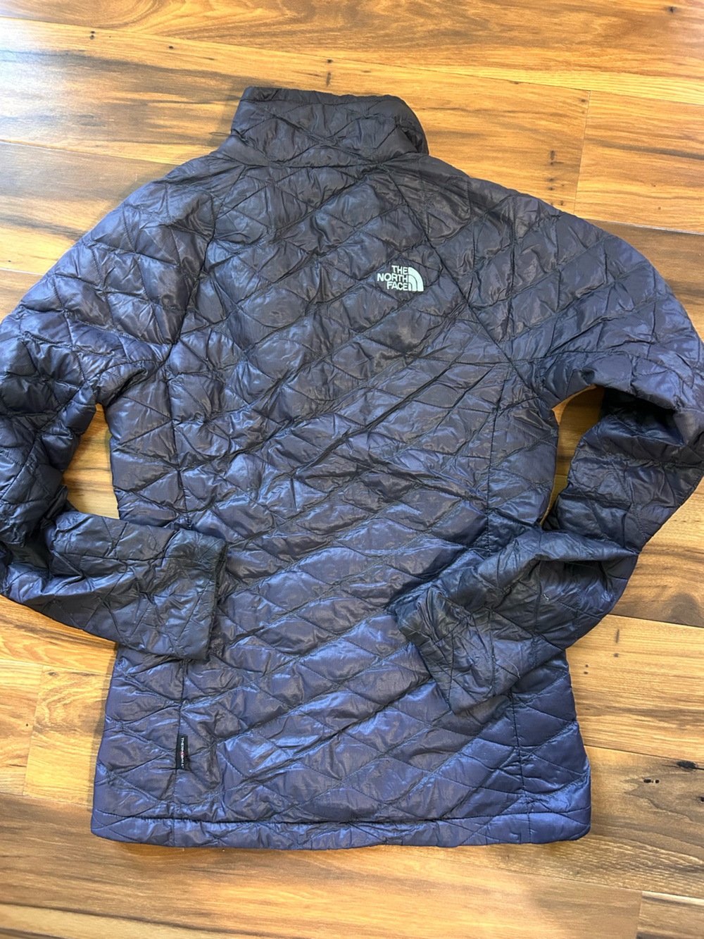 The North Face Dark Navy Diamond-Quilted Women's Puffer Jacket